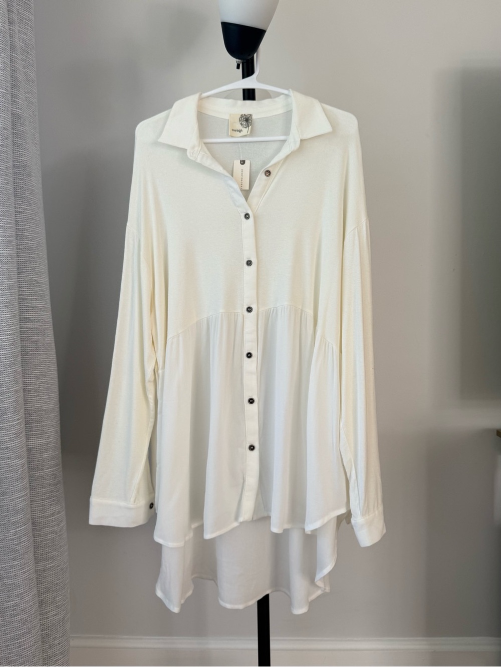 Anthropologie Everleigh Ivory Button Front High Low Tunic Blouse Size L NWT